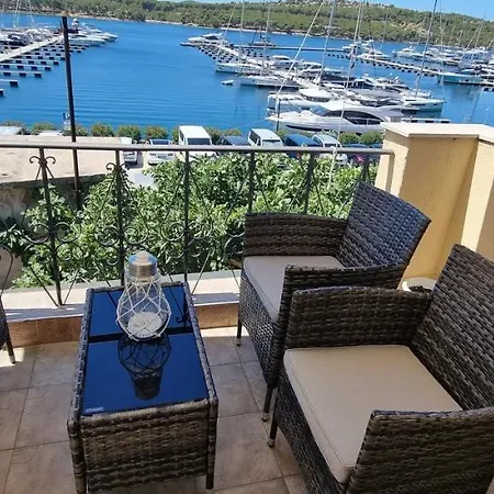 Apartment Lela Sibenik Exterior photo