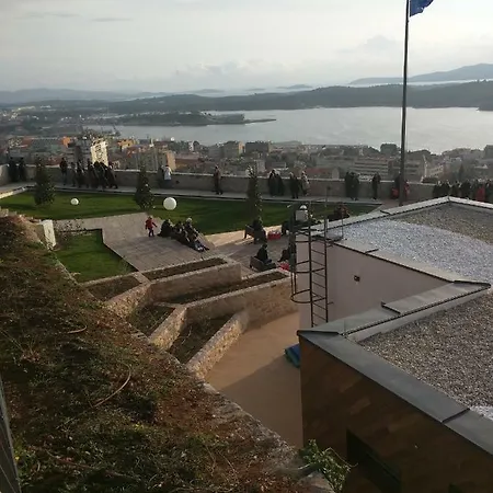 Apartment Lela Sibenik Exterior photo