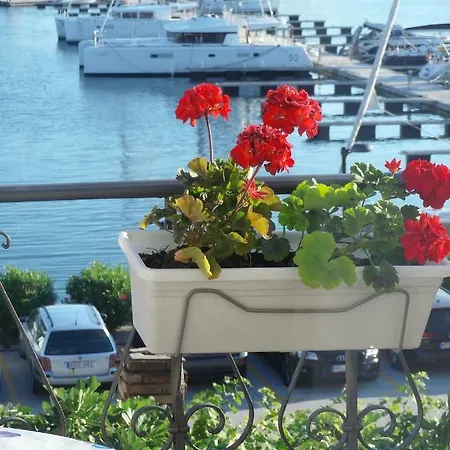 Apartment Lela Sibenik Exterior photo